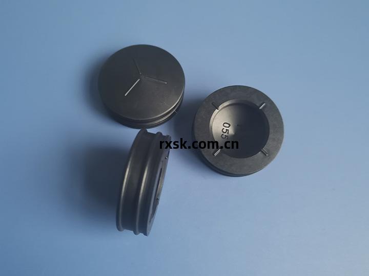 大(da)型(xing)號膠塞(sai)20ml-200ml