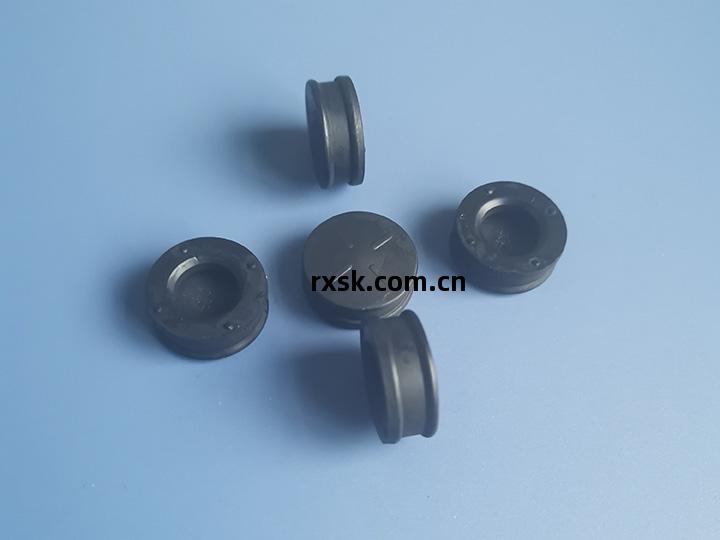 小(xiao)型號膠塞2ml-10ml