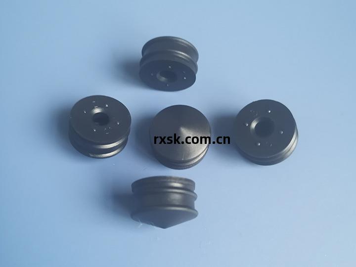 小(xiao)型號膠塞2ml-10ml