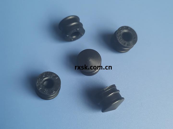 小(xiao)型(xing)號(hao)膠(jiao)塞(sai)2ml-10ml