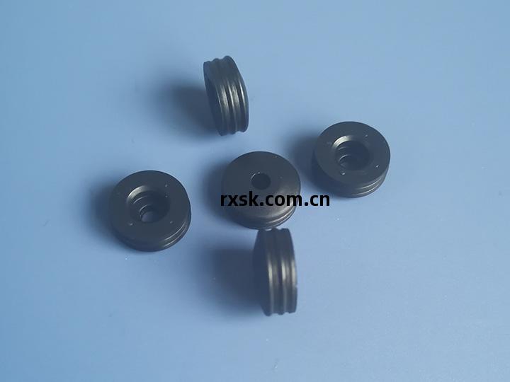 自毀式/通孔(kong)式膠塞(sai)